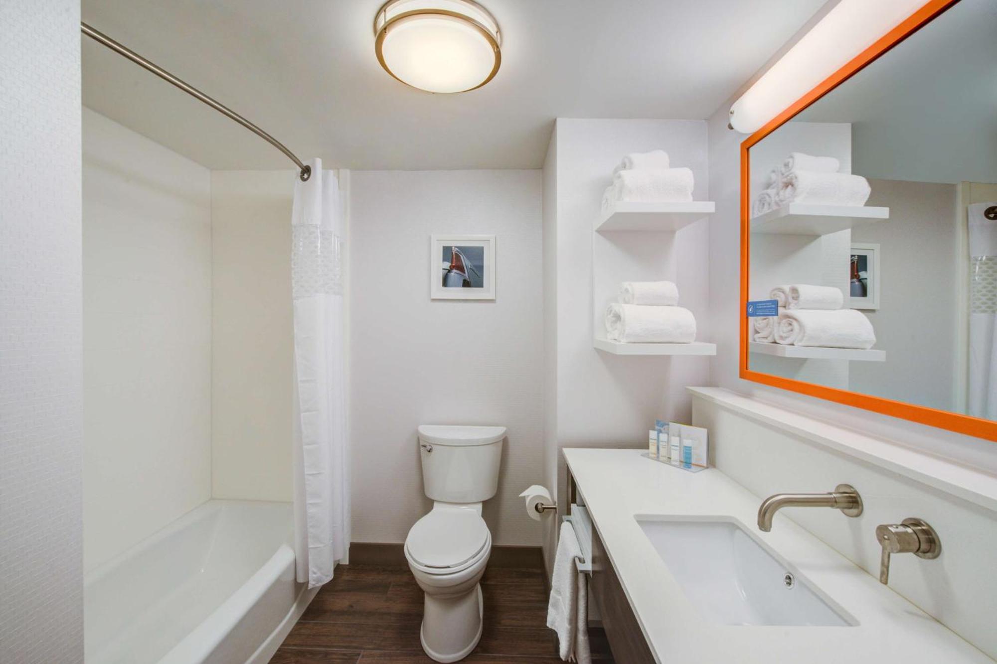 Hampton Inn & Suites Wixom/Novi/Detroit, Mi Экстерьер фото